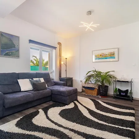 Whome Sea Breeze House With Pool & Bbq In Ericeira