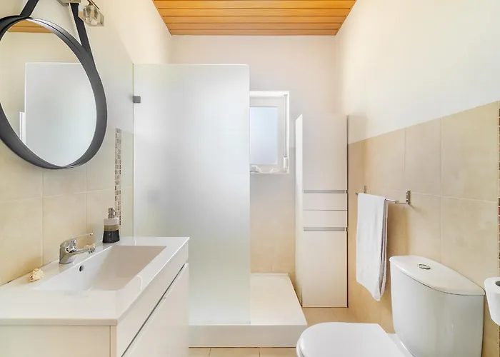 Whome Sea Breeze House With Pool & Bbq In Ericeira *