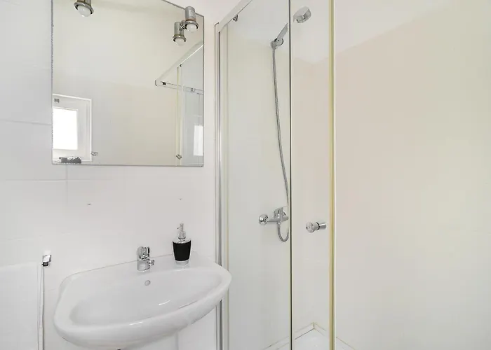 Whome Sea Breeze House With Pool & Bbq In Ericeira