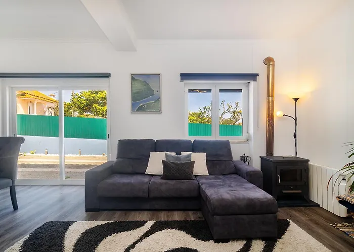 Whome Sea Breeze House With Pool & Bbq In Ericeira *