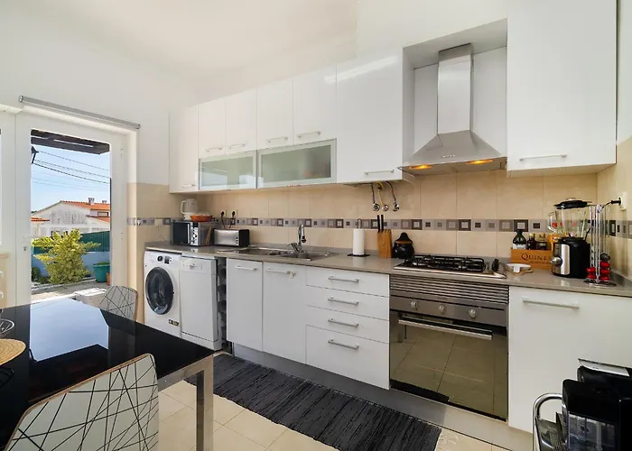 Feriehus Whome Sea Breeze House With Pool & Bbq In Ericeira